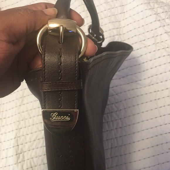 Authentic Gucci Signoria Leather Handbag - Picture 7 of 8